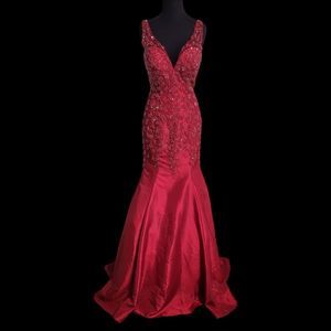 Red Vienna Size 2 Mermaid dress